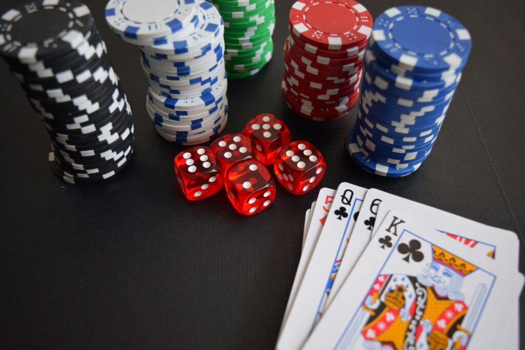 Play popular slots for Free Spins No Deposit Casinos